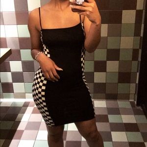 SKINNY STRAP FITTED DRESS